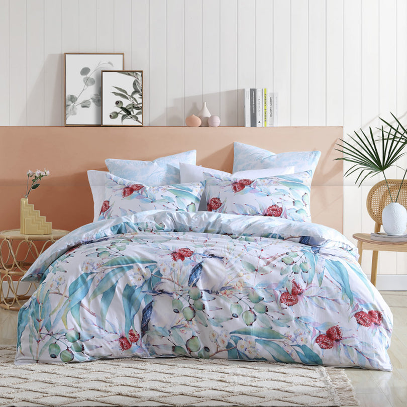 Logan & Mason KOOKA WHITE QUILT COVER SET Logan & Mason