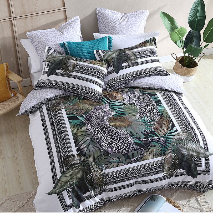 Logan & Mason PROWL GOLD QUILT COVER SET Logan & Mason