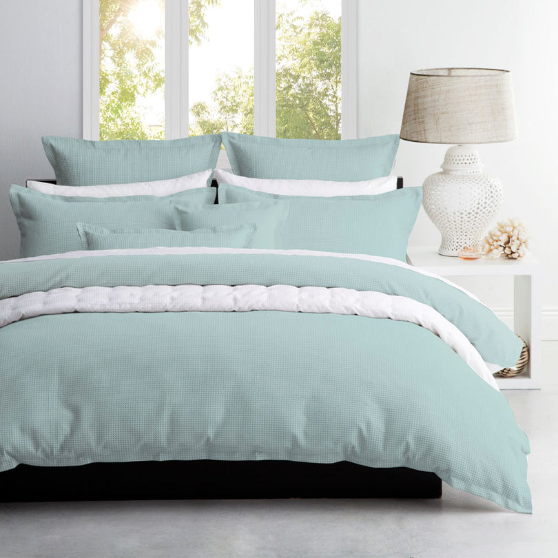 Platinum Collection ASCOT SURF QUILT COVER SET Platinum Collection