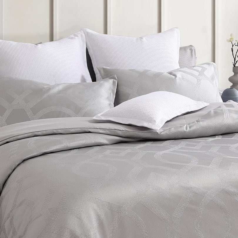 Platinum Collection SEVILLE SILVER QUILT COVER SET Platinum Collection