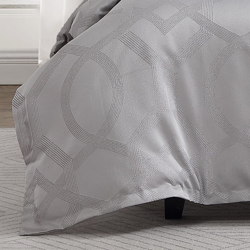 Platinum Collection SEVILLE SILVER QUILT COVER SET Platinum Collection