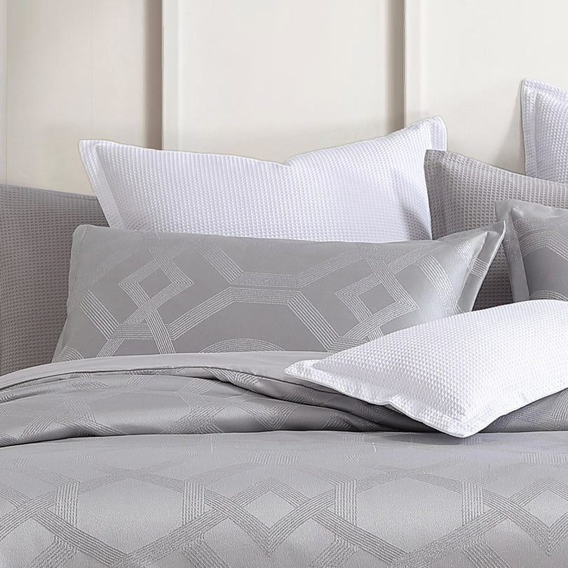 Platinum Collection SEVILLE SILVER QUILT COVER SET Platinum Collection