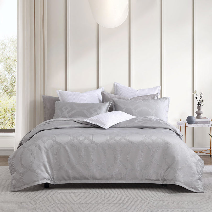 Platinum Collection SEVILLE SILVER QUILT COVER SET Platinum Collection