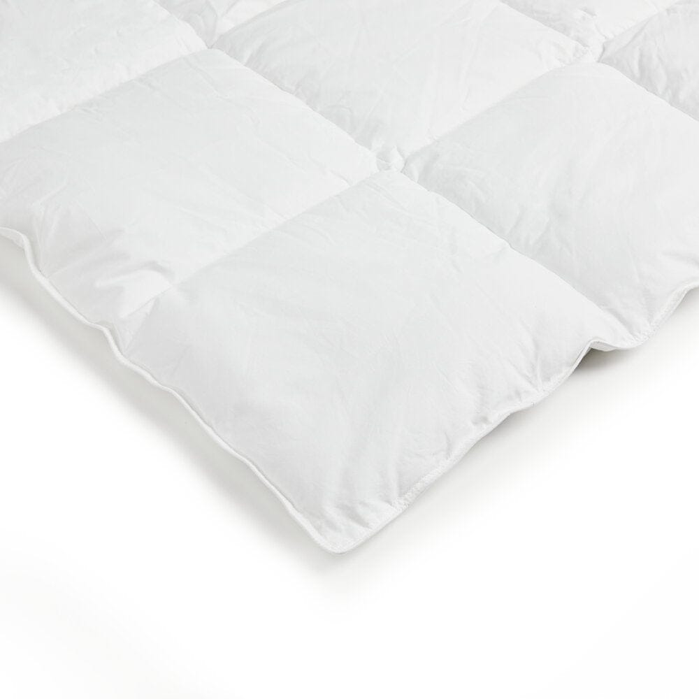 Logan & Mason Duvet/Quilt Logan & Mason 50% DUCK DOWN 50% DUCK FEATHER QUILT