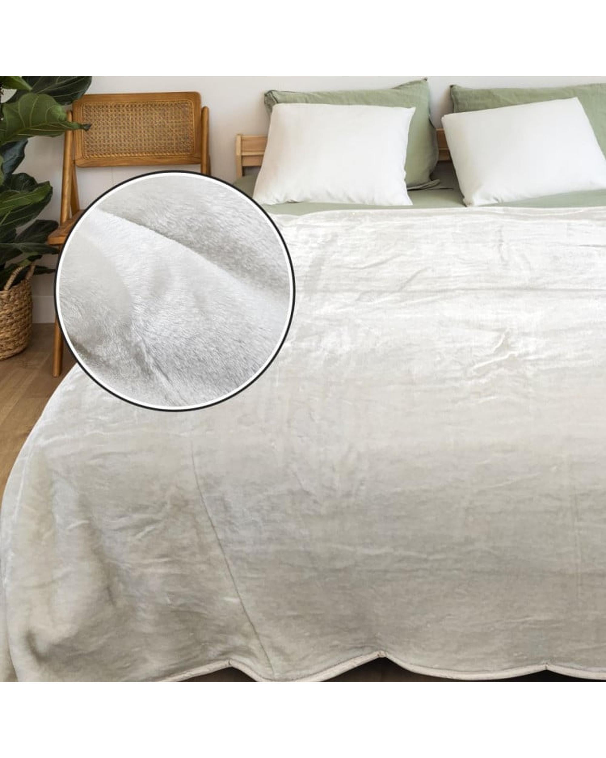 Laura Hill XL Double-Sided Oversized Faux Mink Blanket 305x305cm Beige Laura Hill