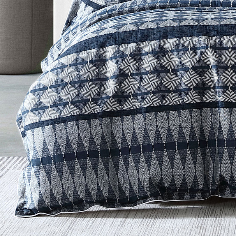 Private Collection BOYD INK QUILT COVER SET Private Collection