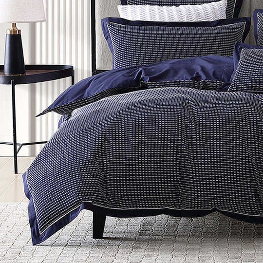 Logan & Mason EVERTON NAVY QUILT COVER SET Logan & Mason