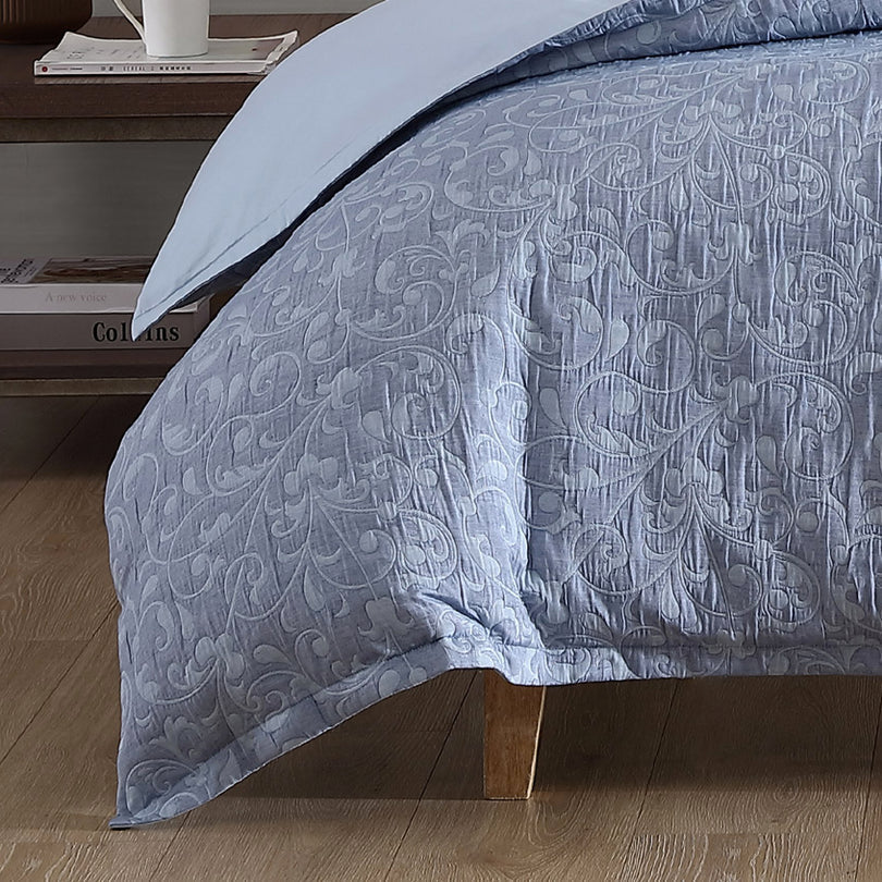 Private Collection LEONI BLUE QUILT COVER SET Private Collection