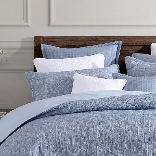 Private Collection LEONI BLUE QUILT COVER SET Private Collection