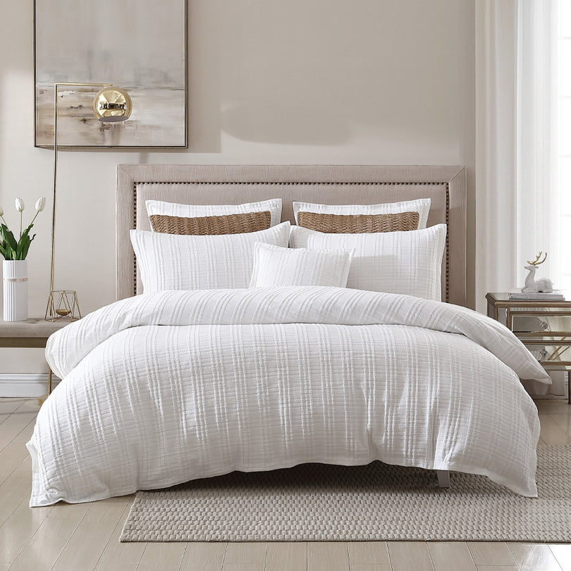 Private Collection WINTON WHITE QUILT COVER SET Private Collection