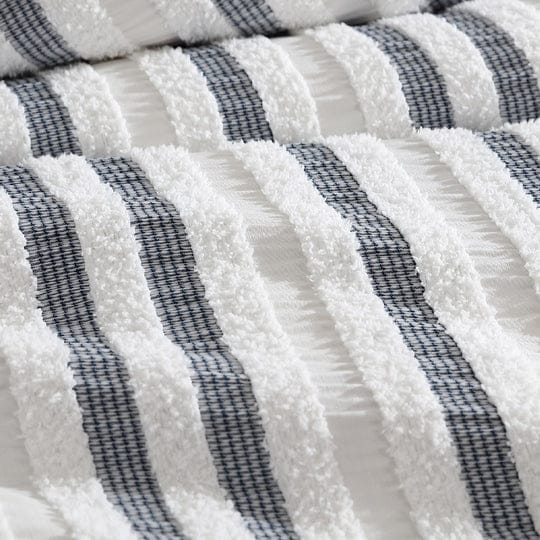 Platinum Collection Quilt Cover Platinum Collection BOSTON WHITE QUILT COVER SET