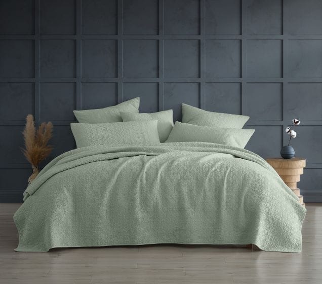 Platinum Collection Coverlet Platinum Collection KAYO SAGE Coverlet