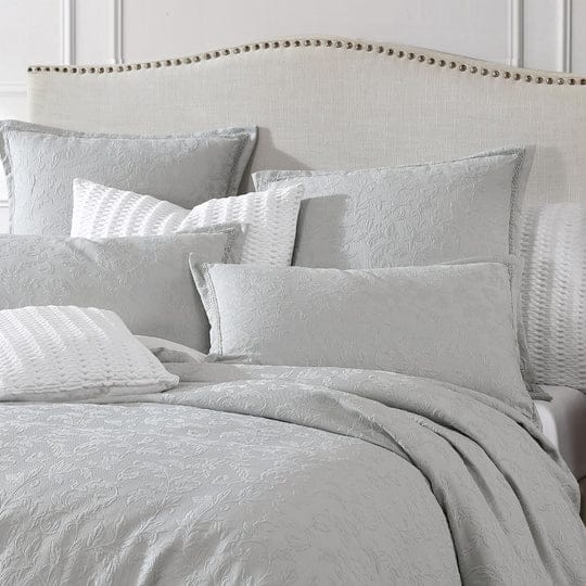 Private Collection Quilt Cover Private Collection VALENTINA CLOUD QUILT COVER SET