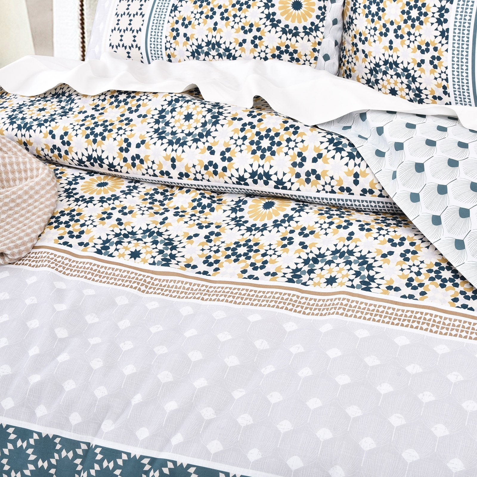 Renee Taylor Quilt Cover 300 TC Cotton Reversible Quilt Cover Sets - Benitta