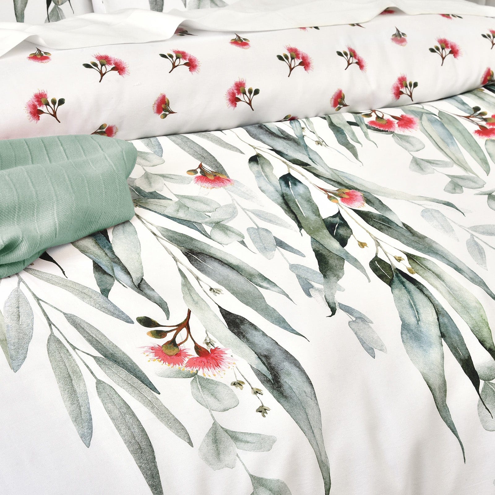 Renee Taylor Quilt Cover 300 TC Cotton Reversible Quilt Cover Sets - Mallees