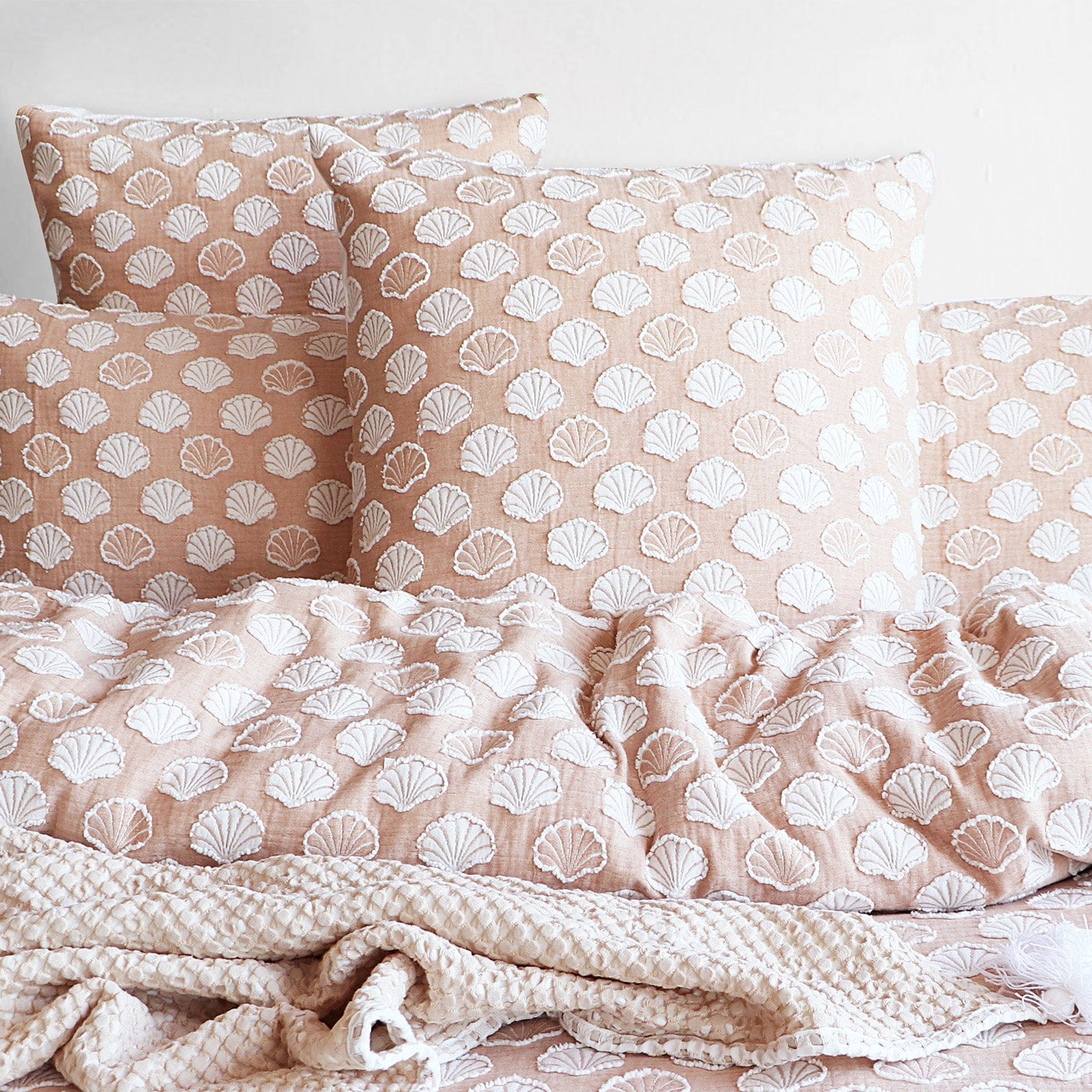 Renee Taylor Quilt Cover Ariel Chenille Tufted Jacquard Quilt Cover Set