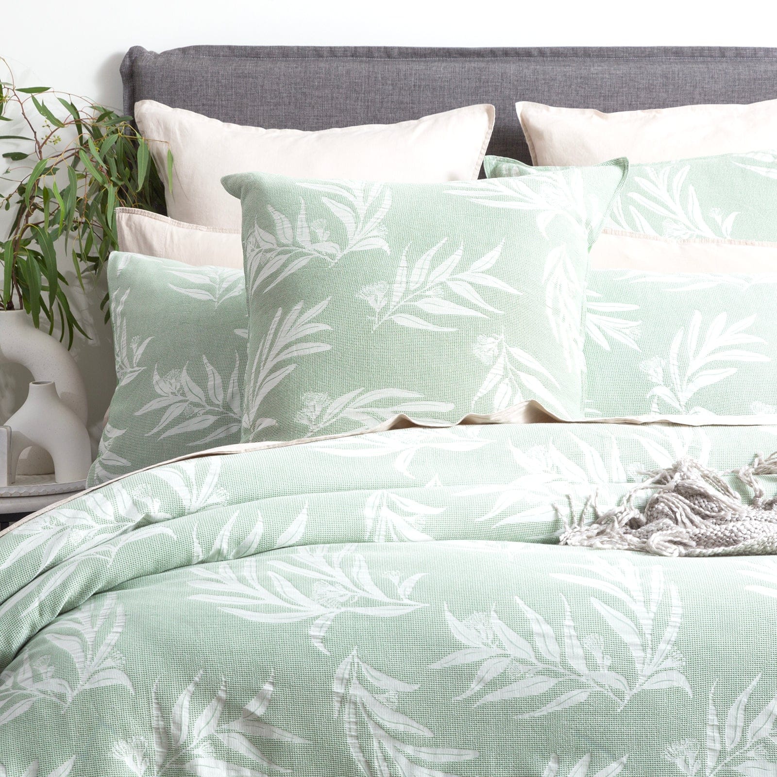 Renee Taylor Quilt Cover Bentley Cotton Jacquard Quilt Cover - JUNIPER
