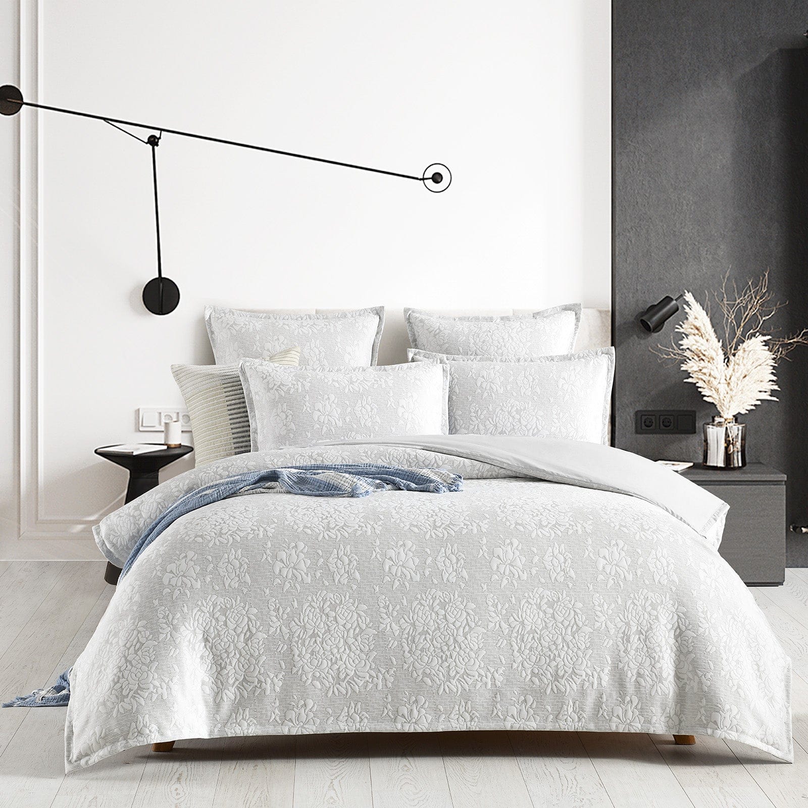 Renee Taylor Quilt Cover Chloe Jersey Jacquard Quilt Cover Set - Ivory