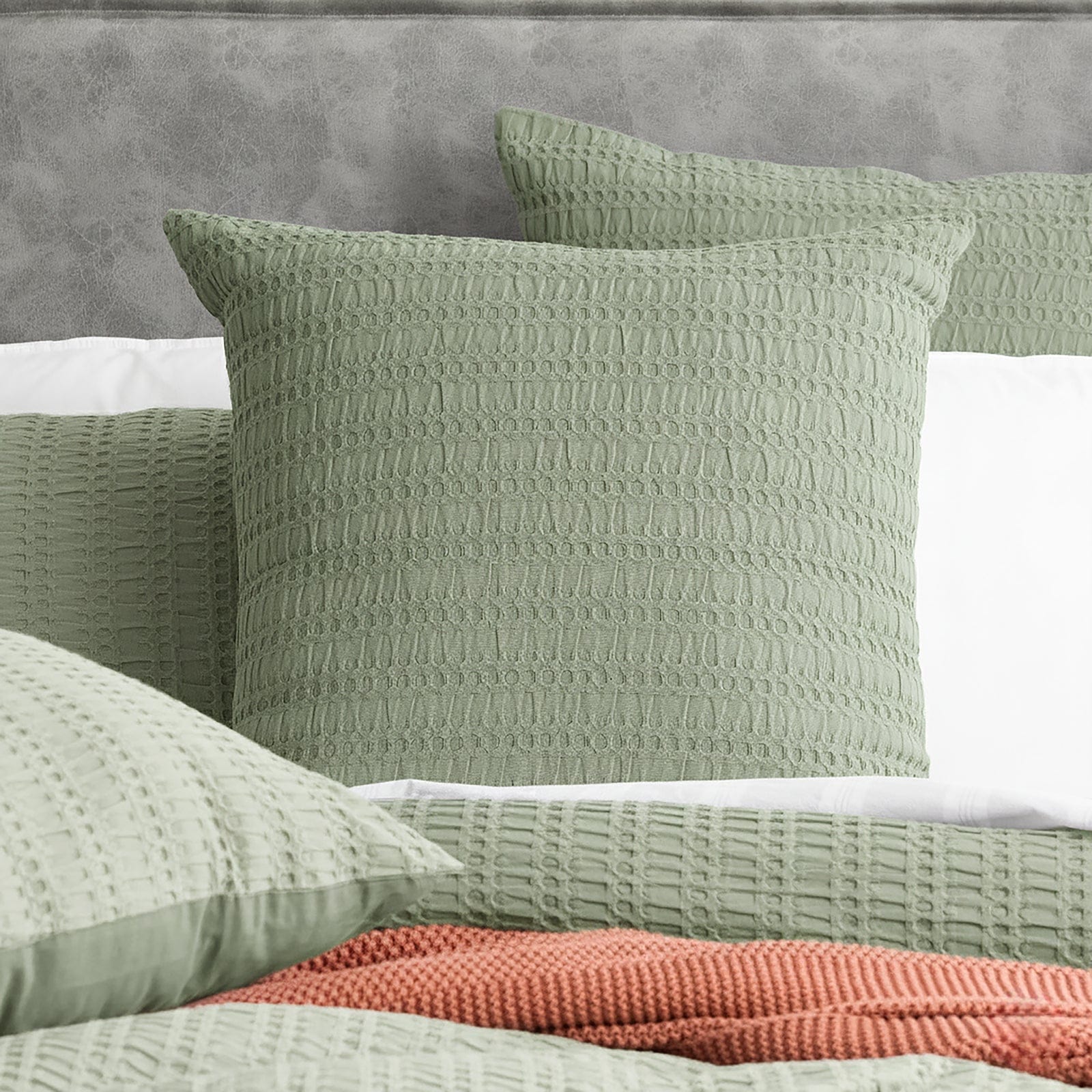 Renee Taylor Bed Sheets Cloud Linen Celeste Seersucker Cotton Waffle Quilt Cover Set