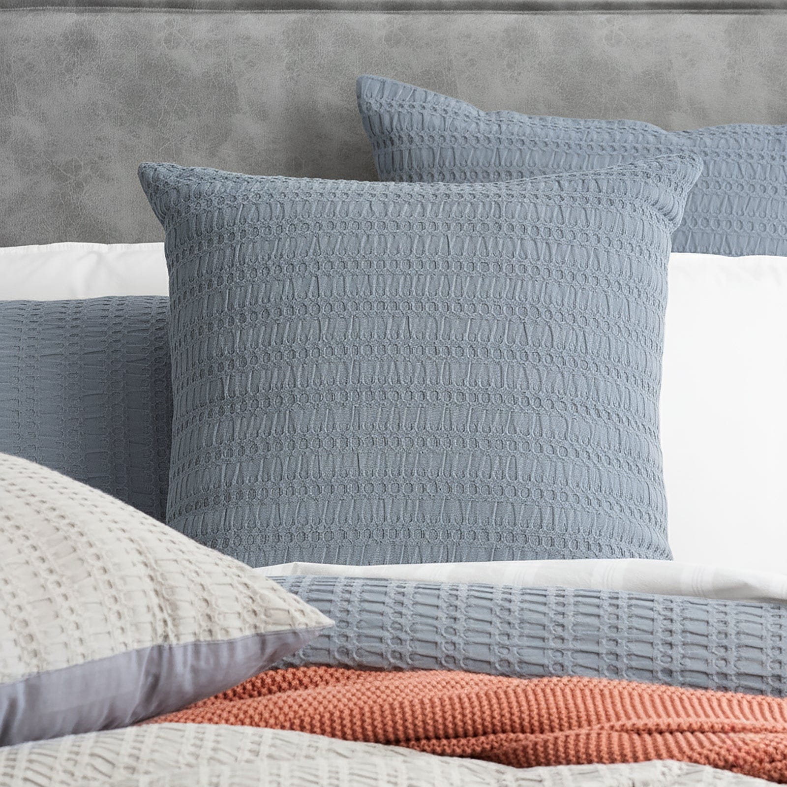 Renee Taylor Bed Sheets Cloud Linen Celeste Seersucker Cotton Waffle Quilt Cover Set