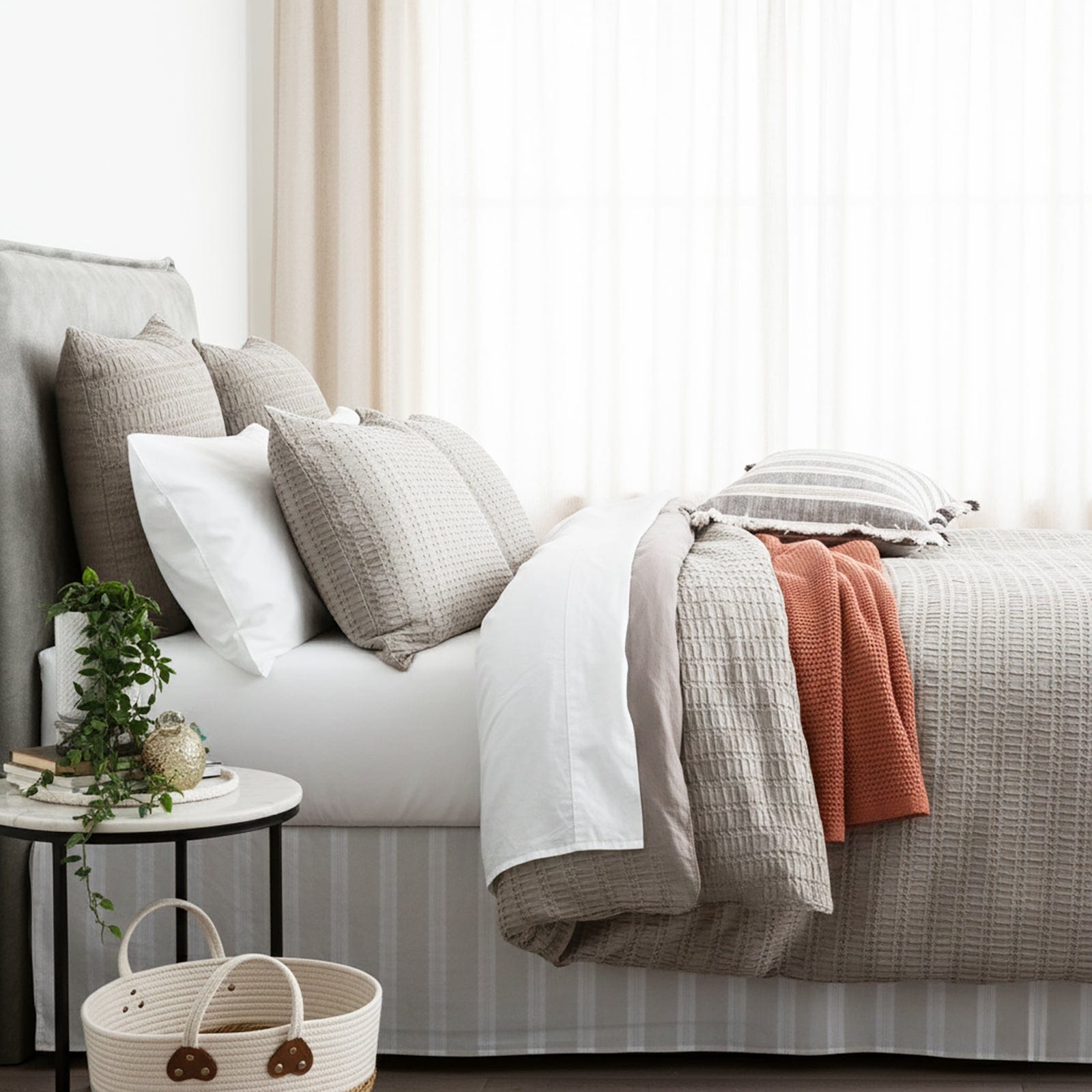 Renee Taylor Bed Sheets Cloud Linen Celeste Seersucker Cotton Waffle Quilt Cover Set