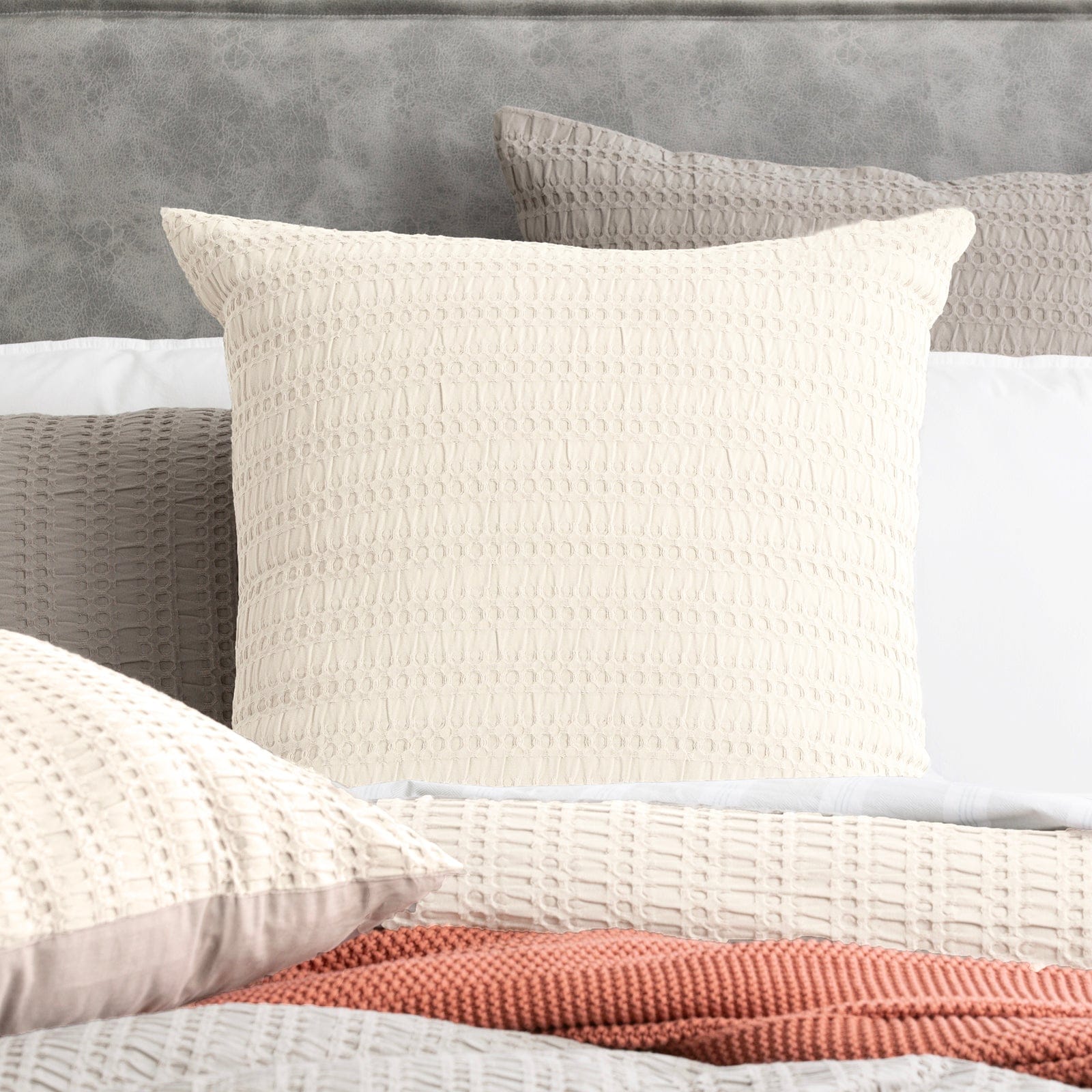 Renee Taylor Bed Sheets Cloud Linen Celeste Seersucker Cotton Waffle Quilt Cover Set Ivory