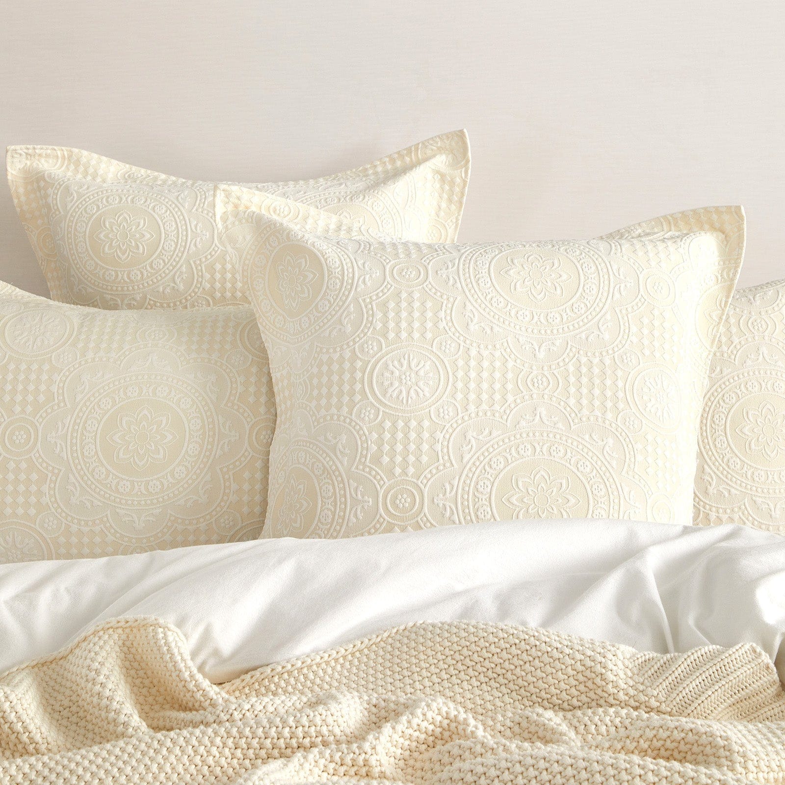 Renee Taylor Quilt Cover Dakota Jacquard Quilt Cover Set