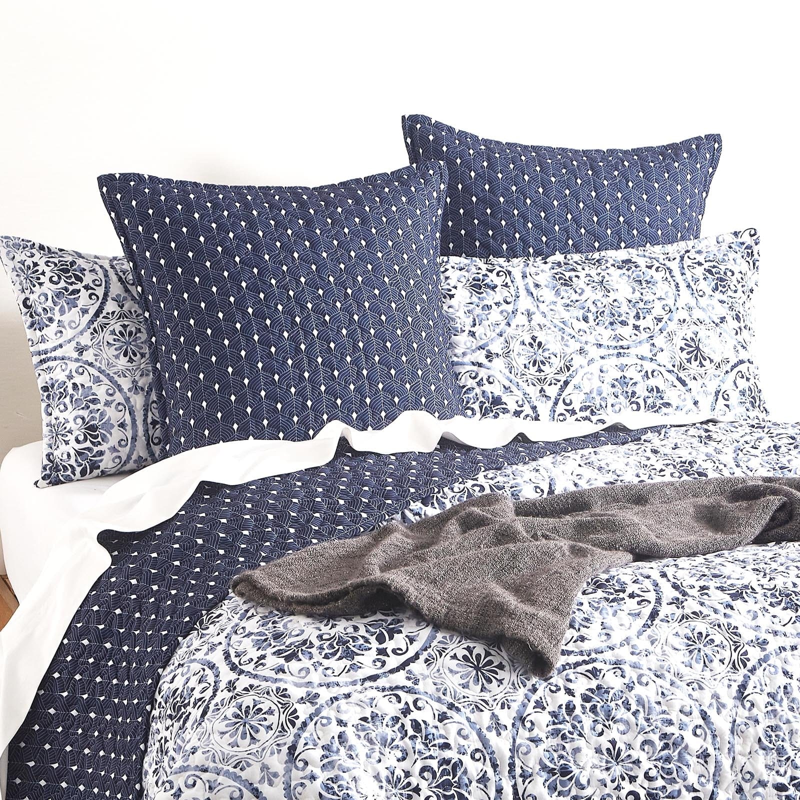 Renee Taylor Coverlet Delos Quilted Reversible Coverlet Set