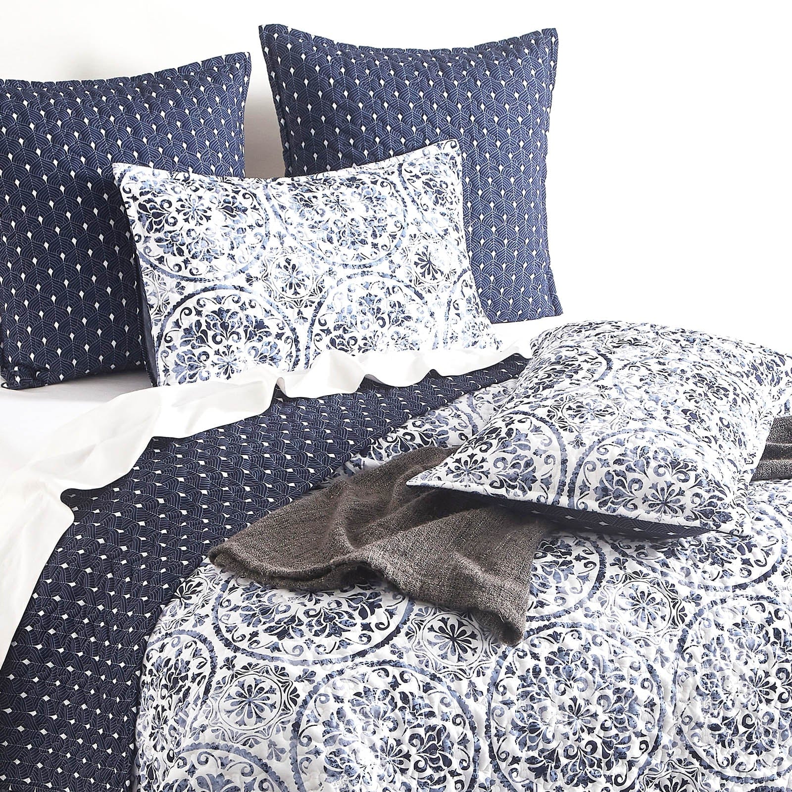 Renee Taylor Coverlet Delos Quilted Reversible Coverlet Set