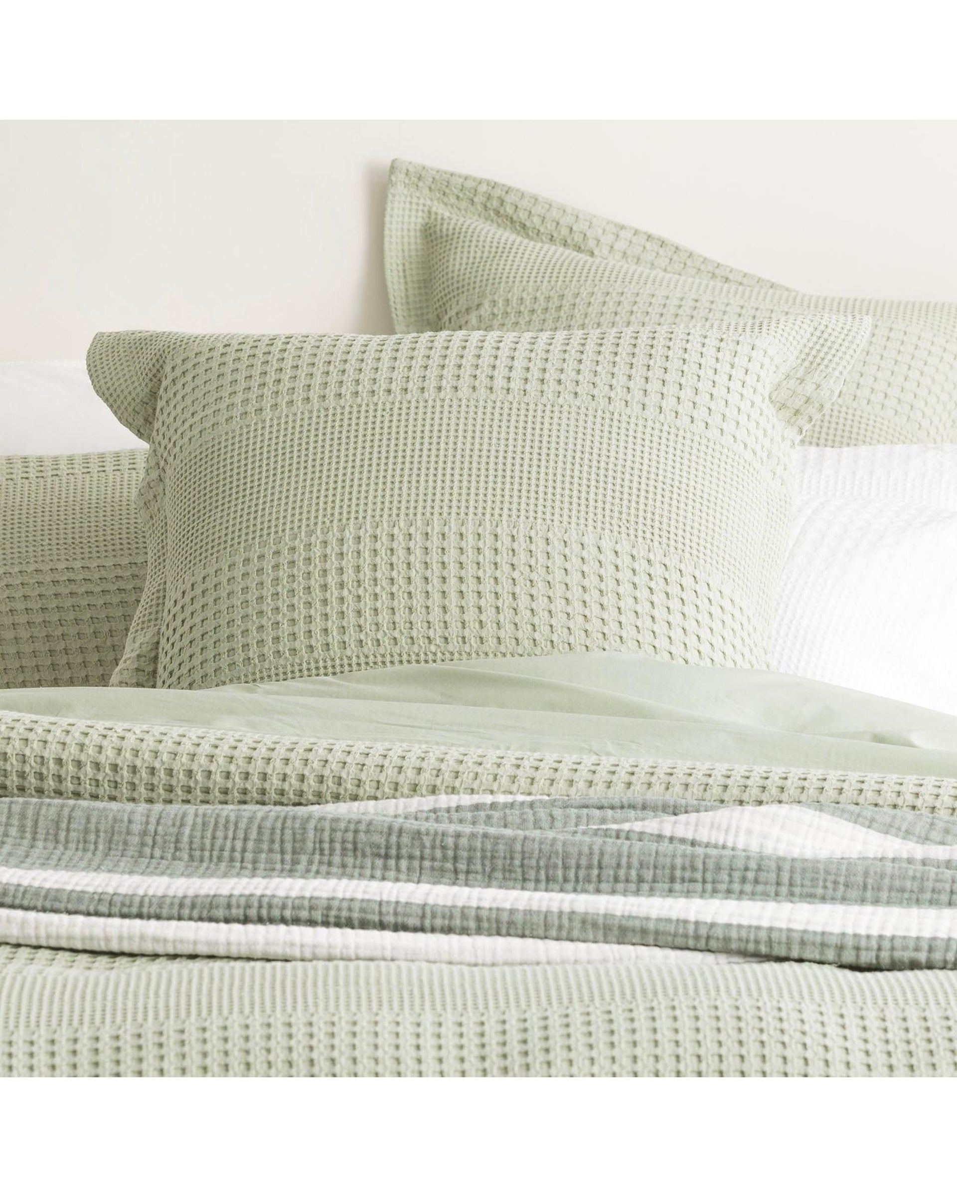 Renee Taylor Quilt Cover Elegance Waffle Cotton Jacquard Quilt Cover Set - MOSS
