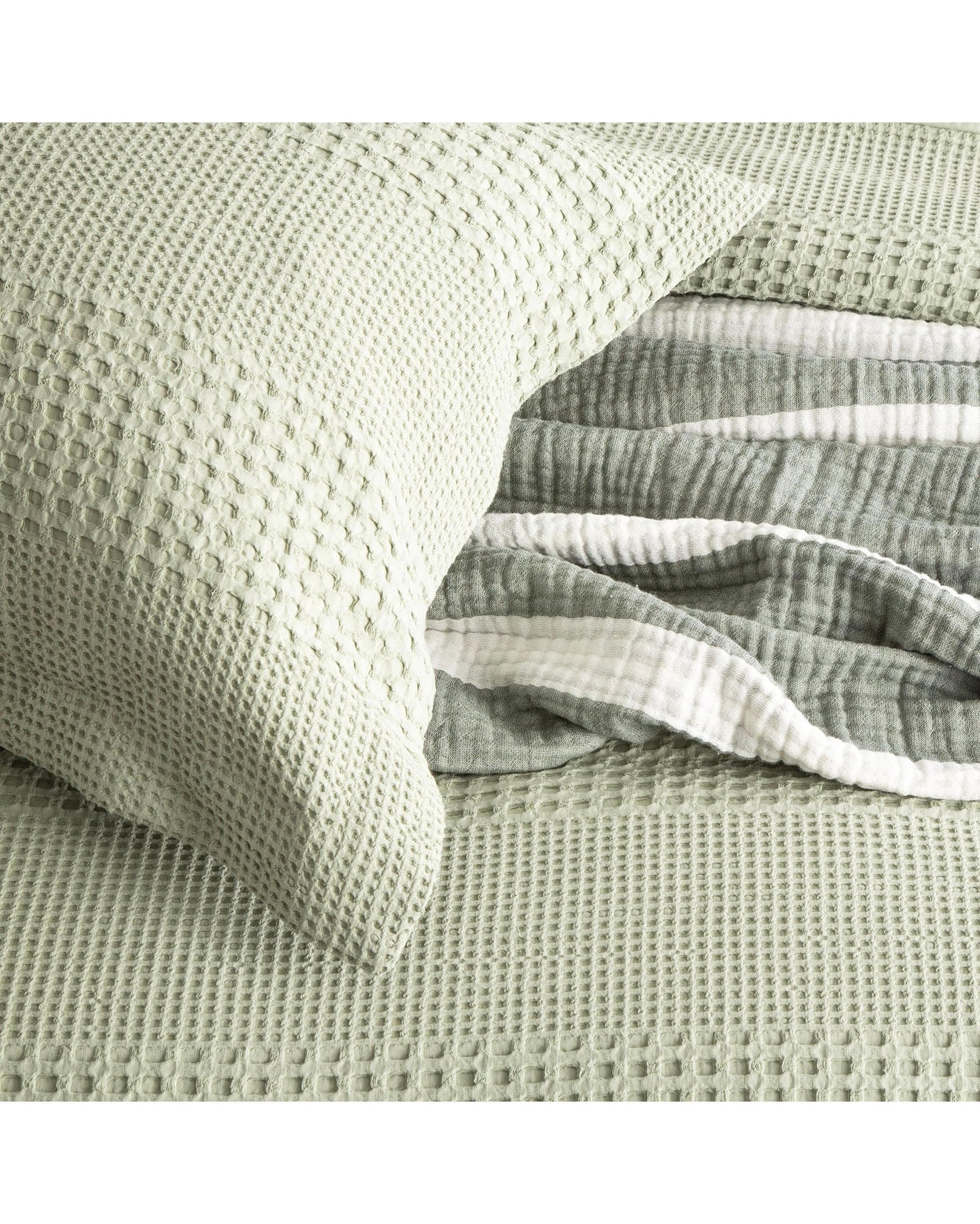 Renee Taylor Quilt Cover Elegance Waffle Cotton Jacquard Quilt Cover Set - MOSS