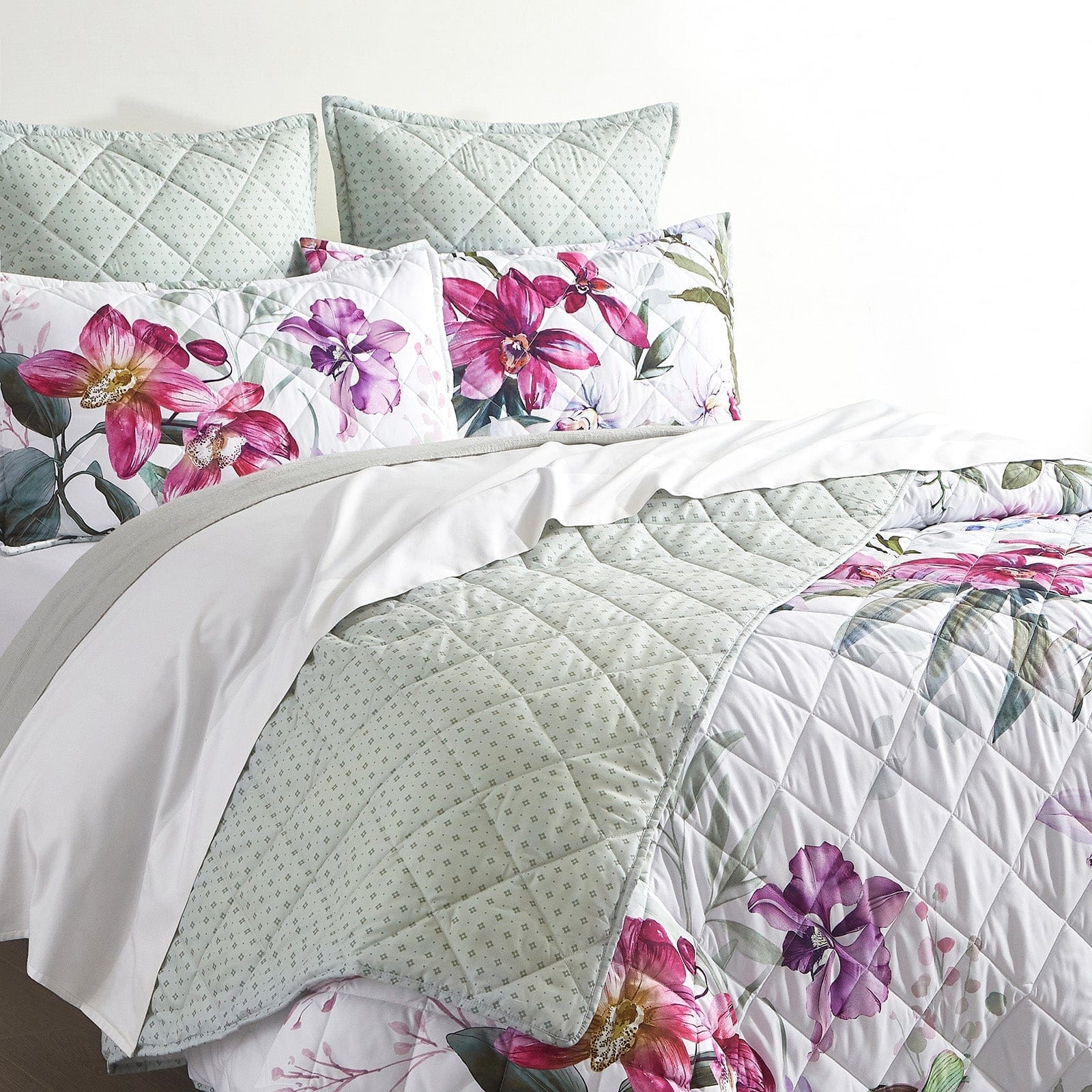Renee Taylor Coverlet Kashmir Quilted Reversible Coverlet Set