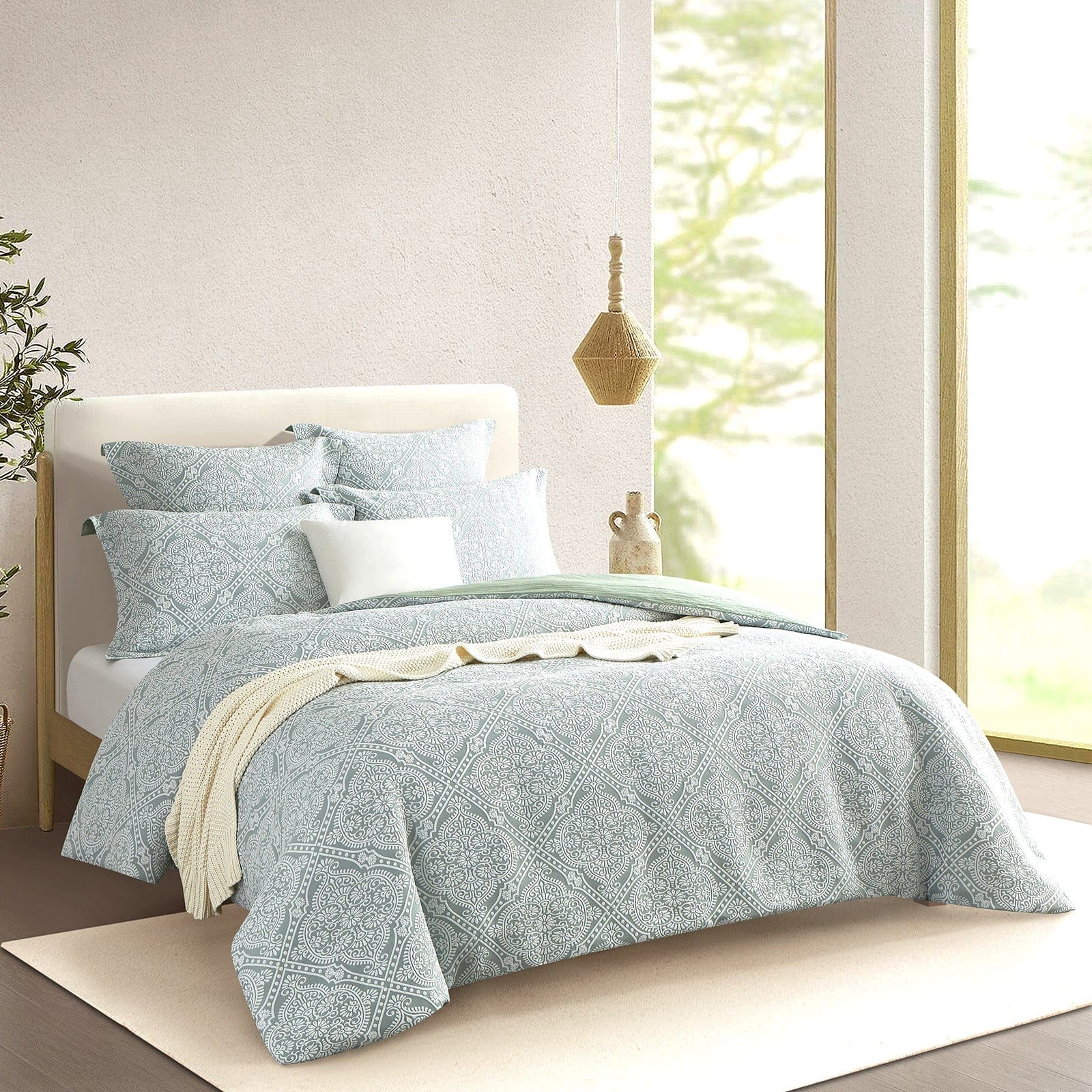 Renee Taylor Quilt Cover Mayfair Jacquard Quilt Cover Set
