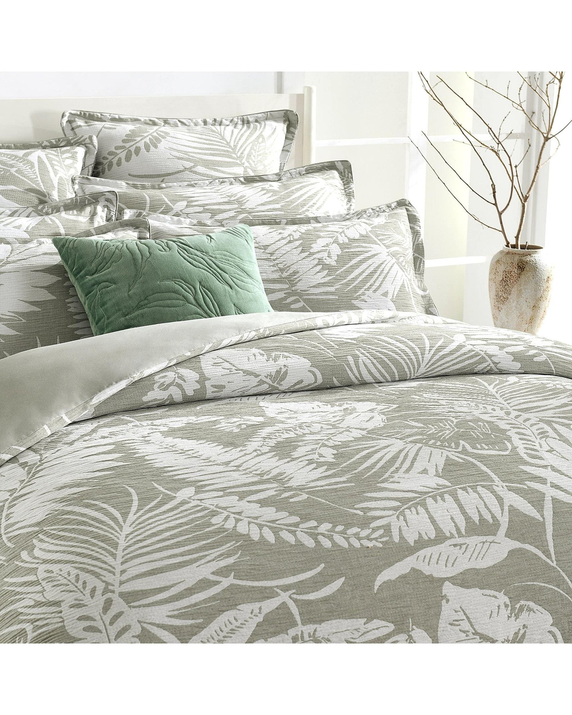 Renee Taylor Quilt Cover Palm Tree Jacquard Quilt Cover Set - Sage Green