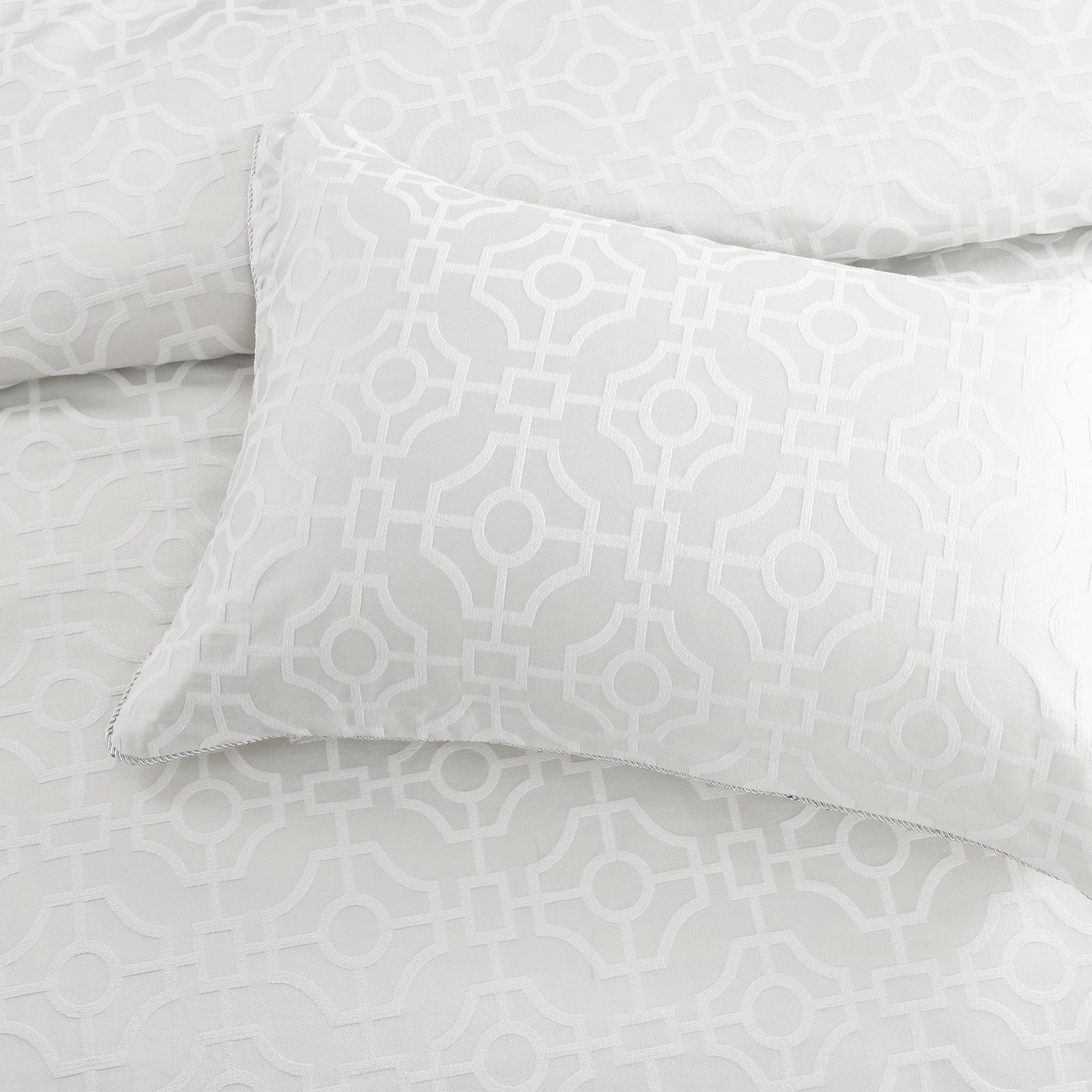 Renee Taylor Bed Sheets Renee Taylor Regalia Collection Balmoral Quilt Cover Set