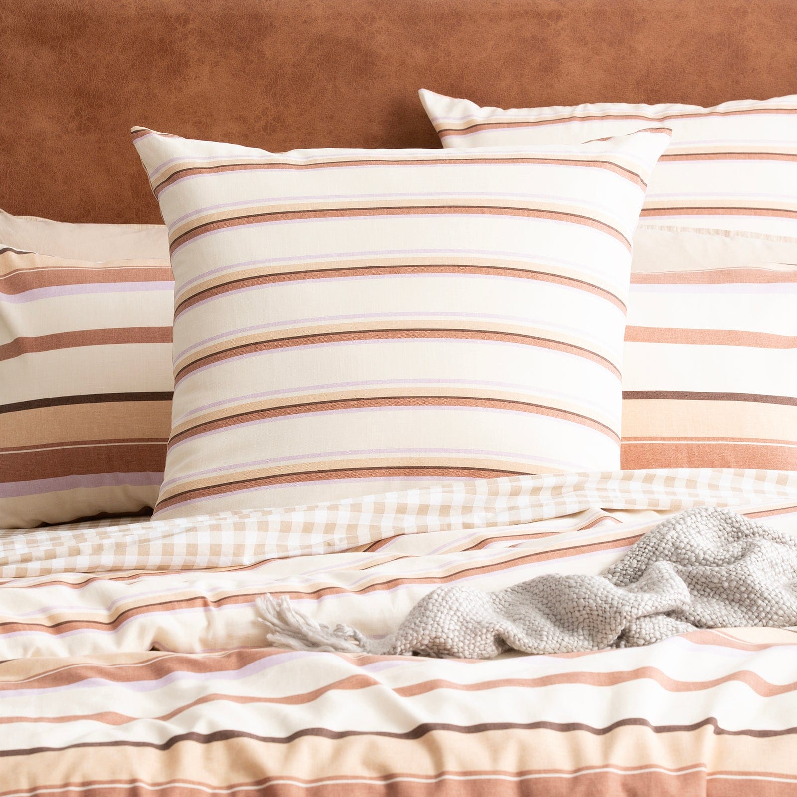 Renee Taylor Bed Sheets Renee Taylor Textured Cotton Slub Reversible Quilt Cover Set Queen William Stripe