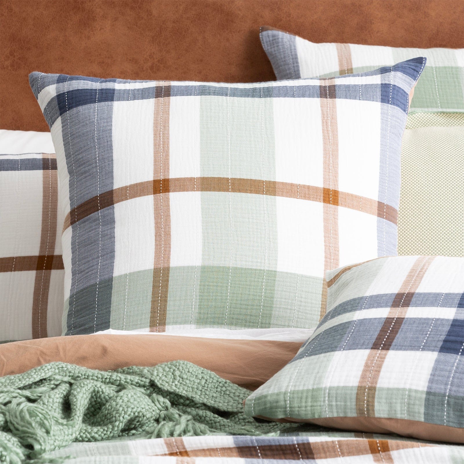 Renee Taylor Bed Sheets Renee Taylor Yarn Dyed Cotton Olivia Quilt Cover Set Double Multi