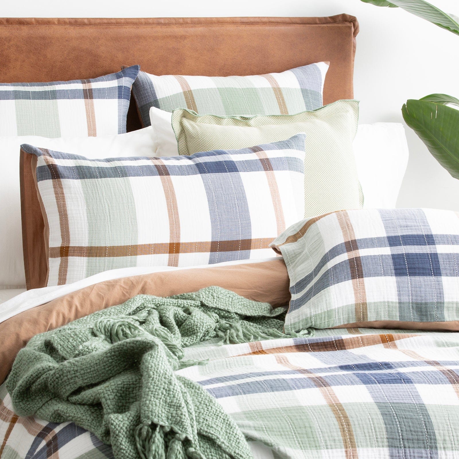 Renee Taylor Bed Sheets Renee Taylor Yarn Dyed Cotton Olivia Quilt Cover Set Double Multi
