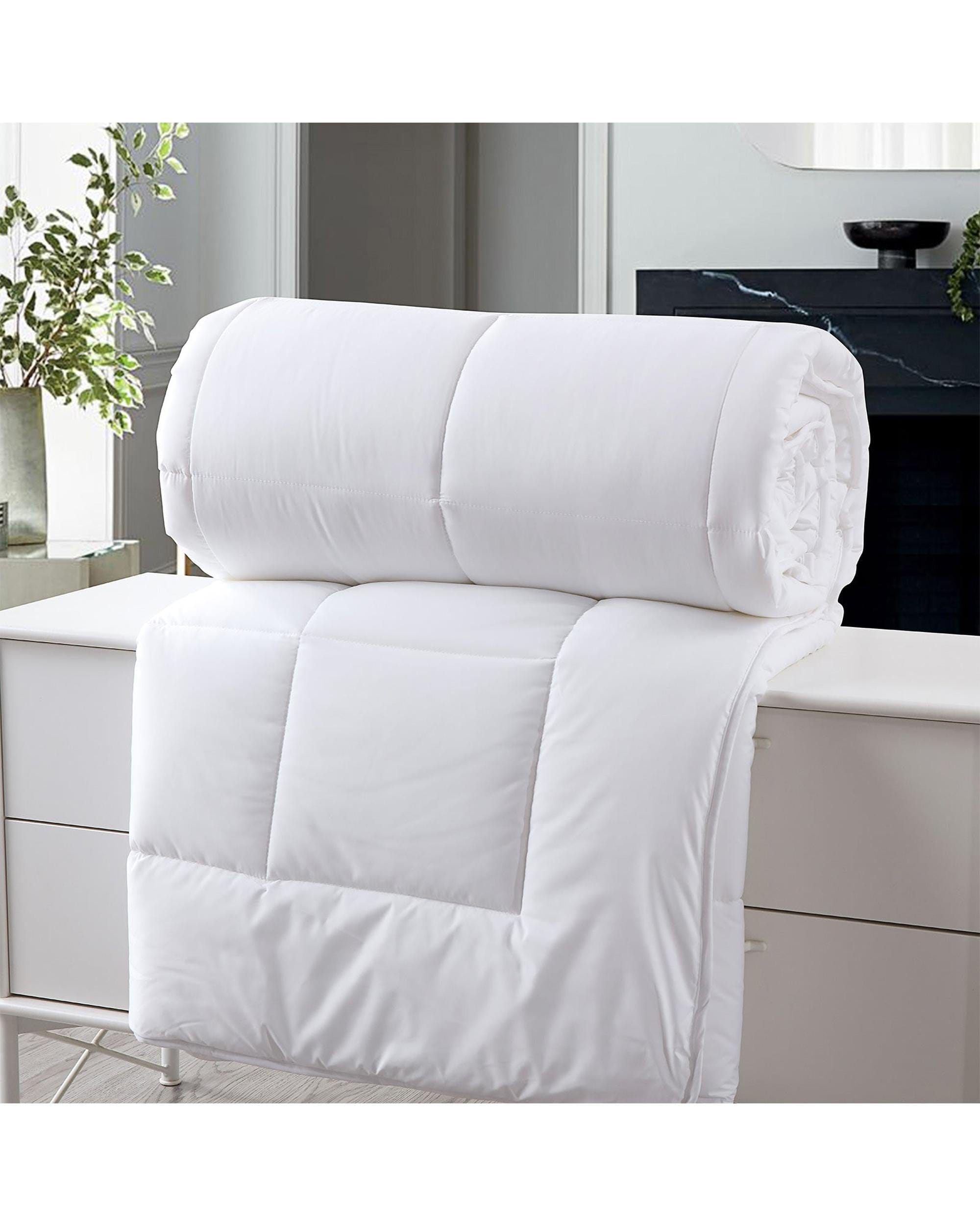 Royal Comfort Duvet/Quilt Royal Comfort 260GSM Deluxe Eco-Silk Touch Quilt