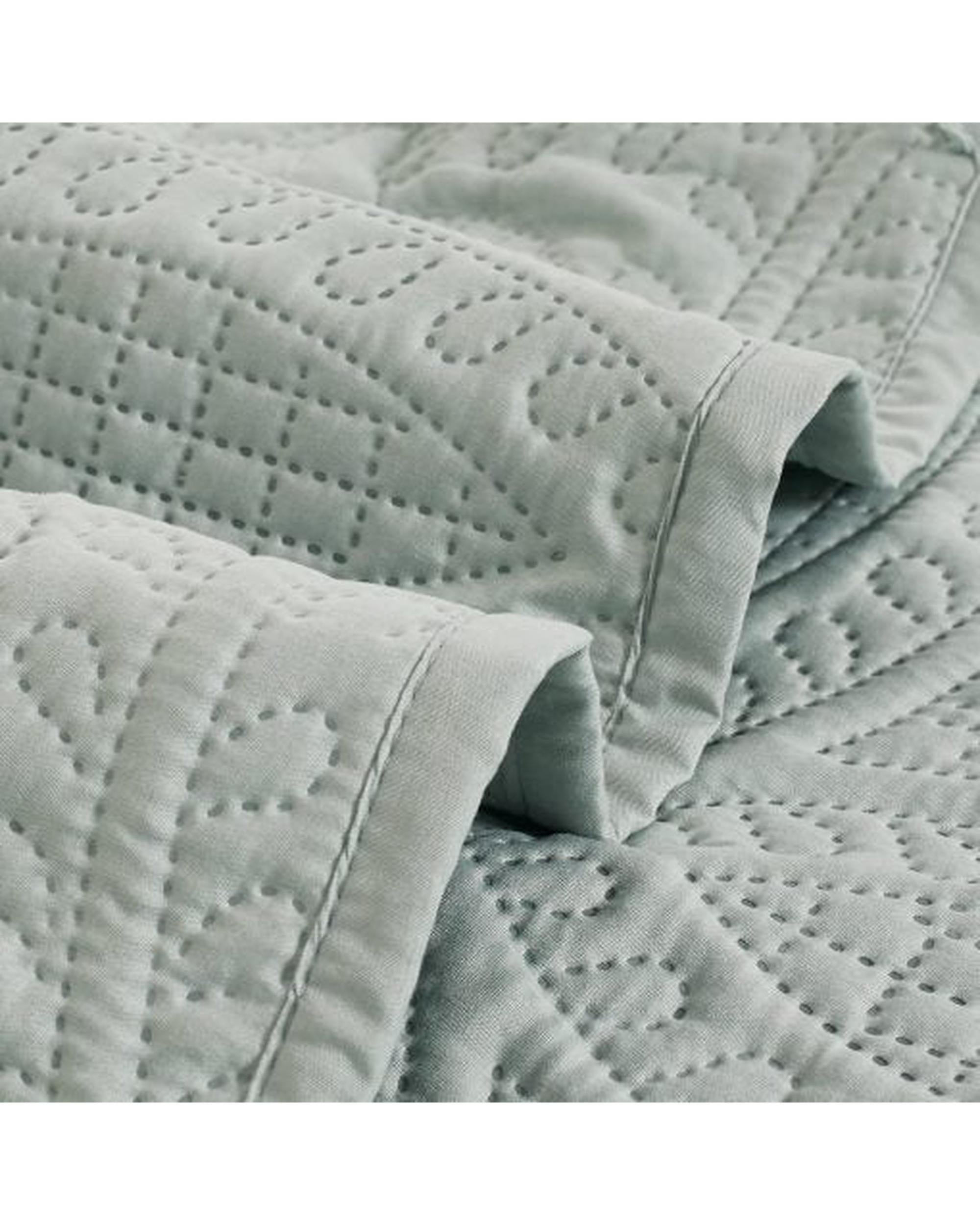 GIOIA CASA Lisbon Quilted 3 Pieces Embossed Coverlet Set - SAGE GREEN GIOIA CASA