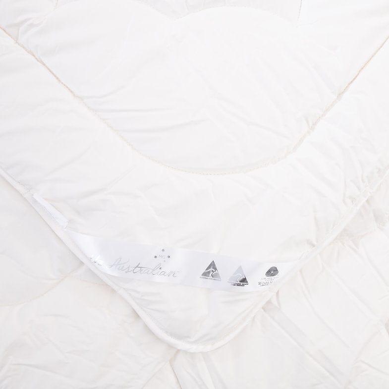 The Australian Duvet/Quilt THE AUSTRALIAN 500GSM Wool Quilt