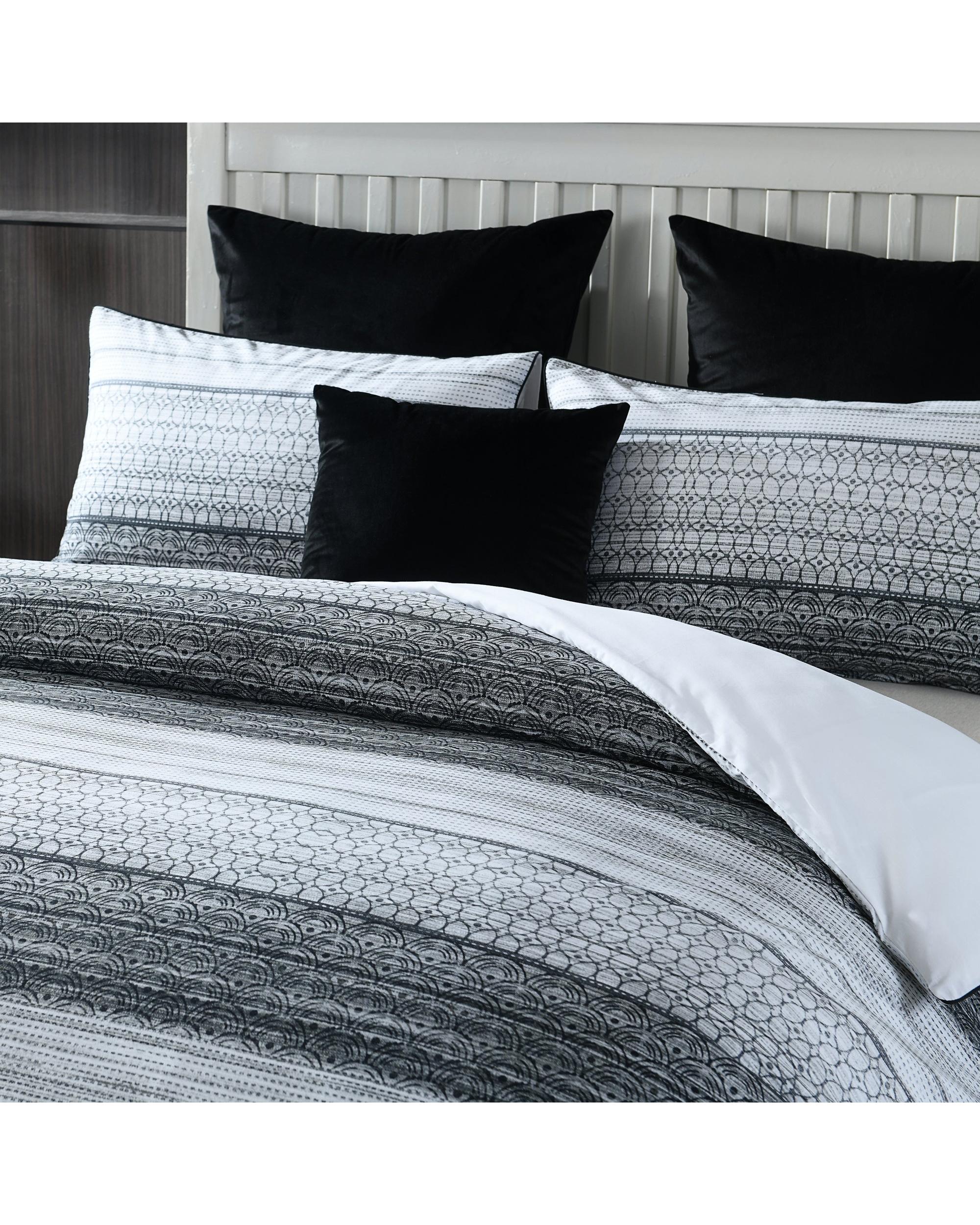 Bianca Bedding HARLEY QUILT COVER SET BLACK Bianca Bedding