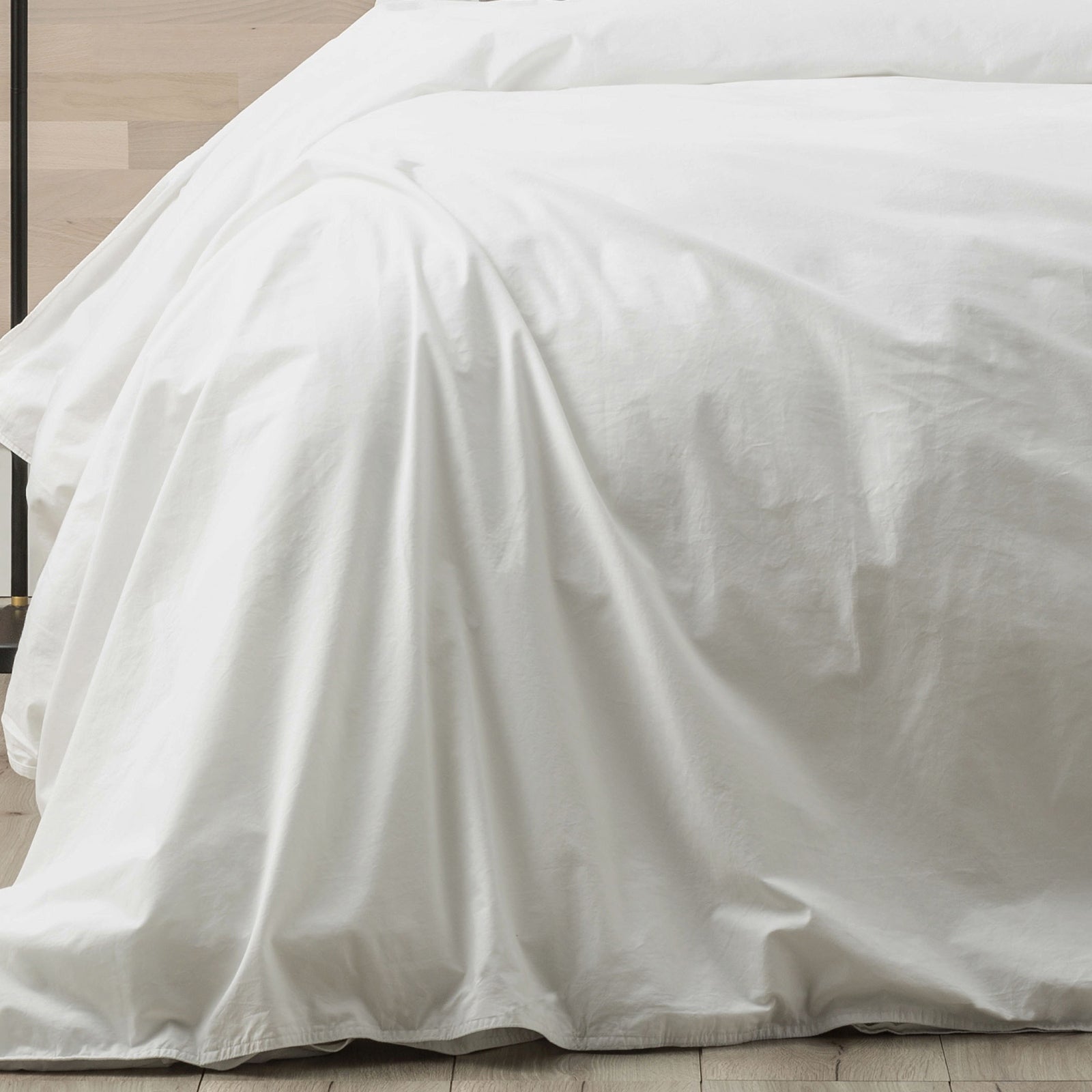 Renee Taylor Lorimer 300TC Stone washed Quilt Cover Set - White Renee Taylor