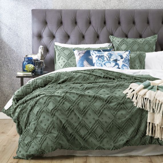Park Avenue Medallion Cotton Vintage Washed Tufted Quilt Cover Set - Evergreen Park Avenue
