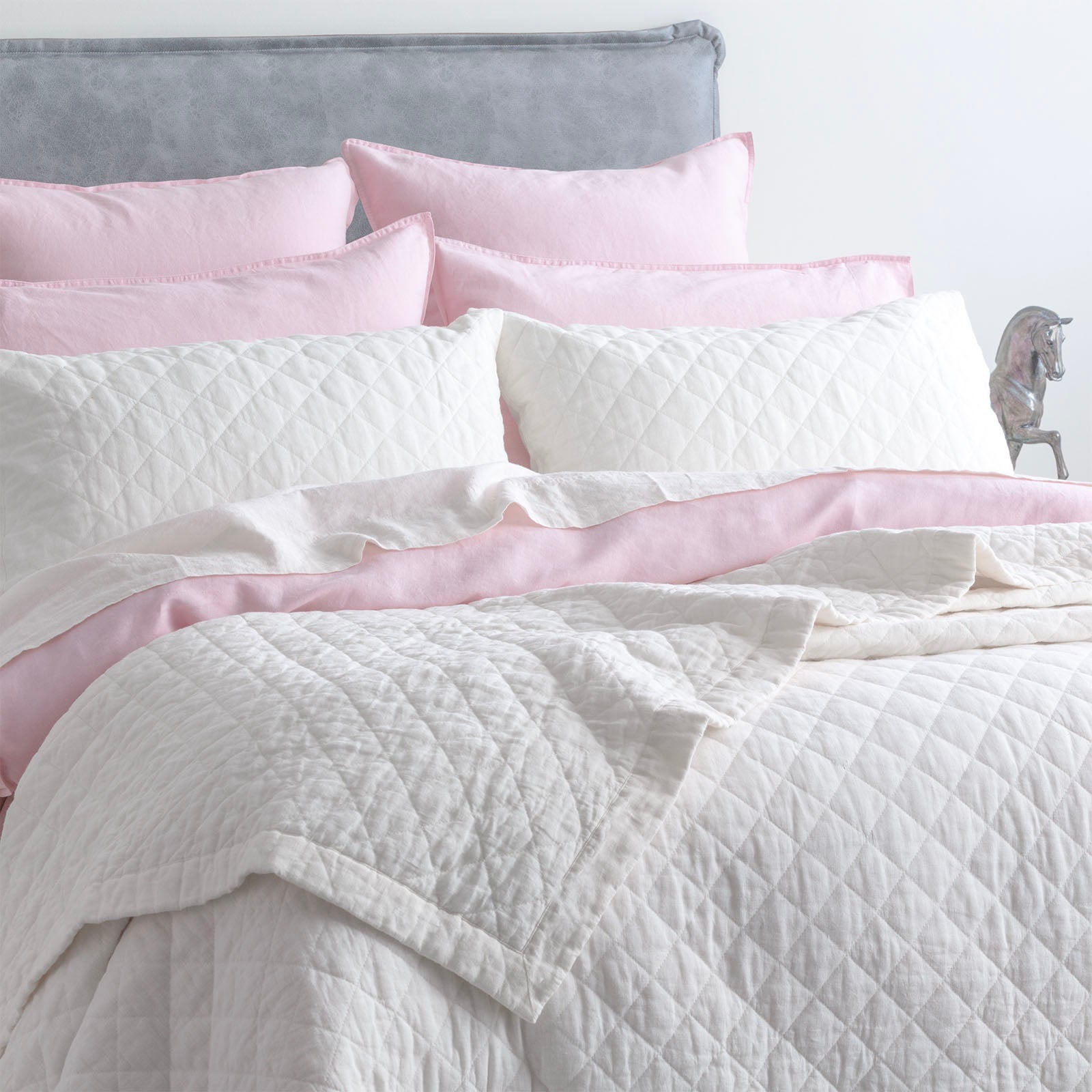 Renee Taylor Cavallo Stone washed French Linen Quilted Bed Coverlet Set - White Renee Taylor