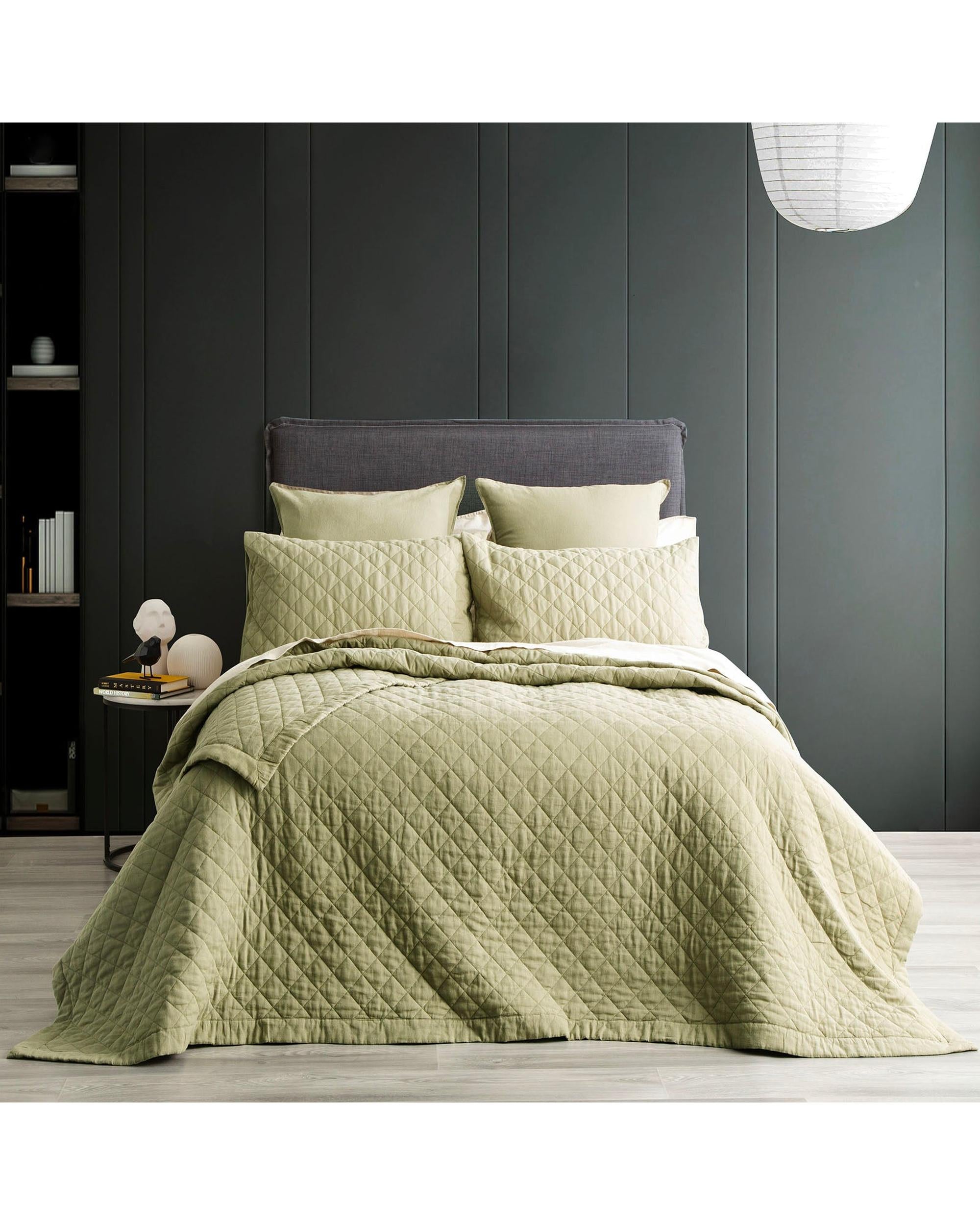 Renee Taylor Cavallo Stone washed French Linen Quilted Bed Coverlet Set - Jade Renee Taylor