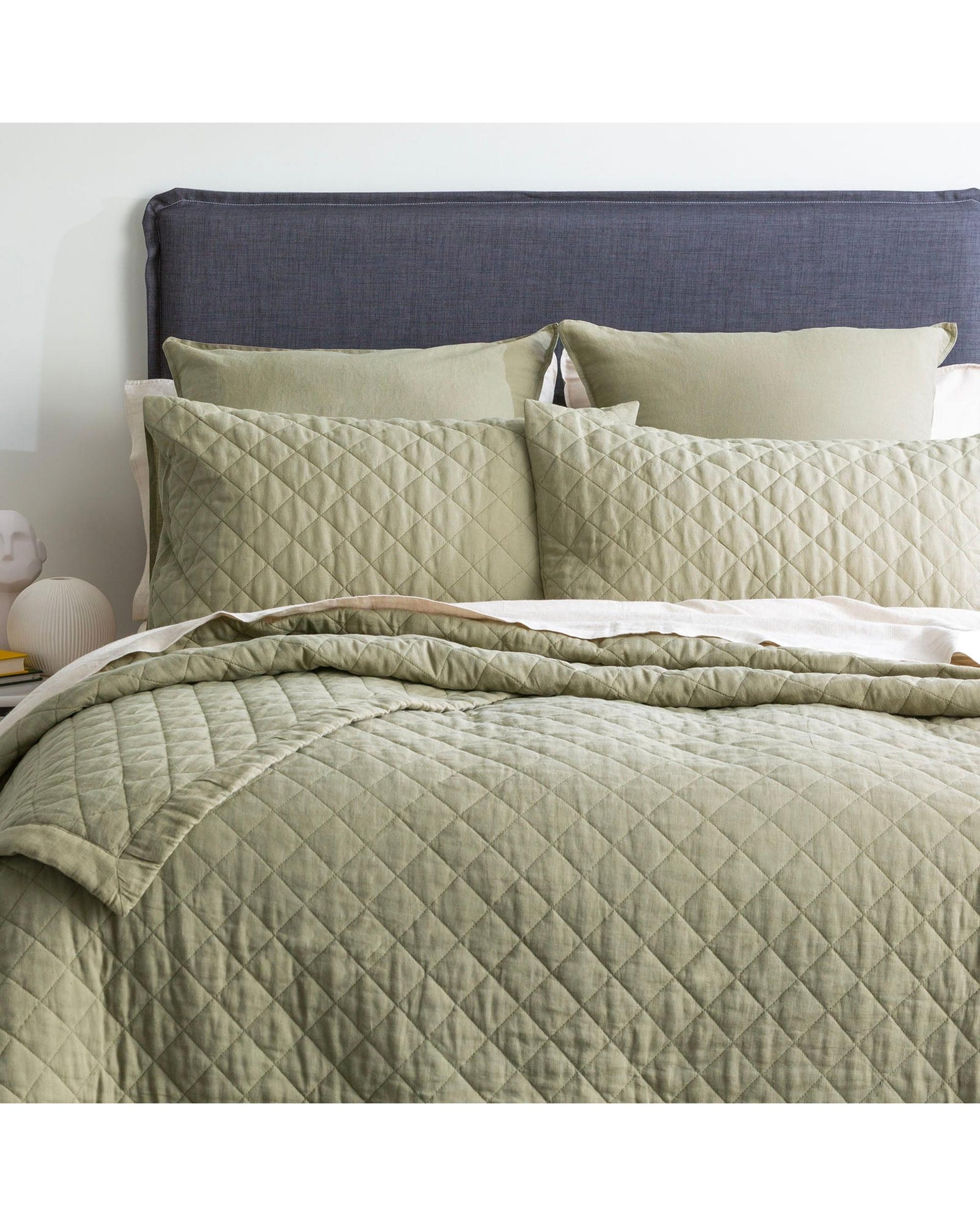 Renee Taylor Cavallo Stone washed French Linen Quilted Bed Coverlet Set - Jade Renee Taylor