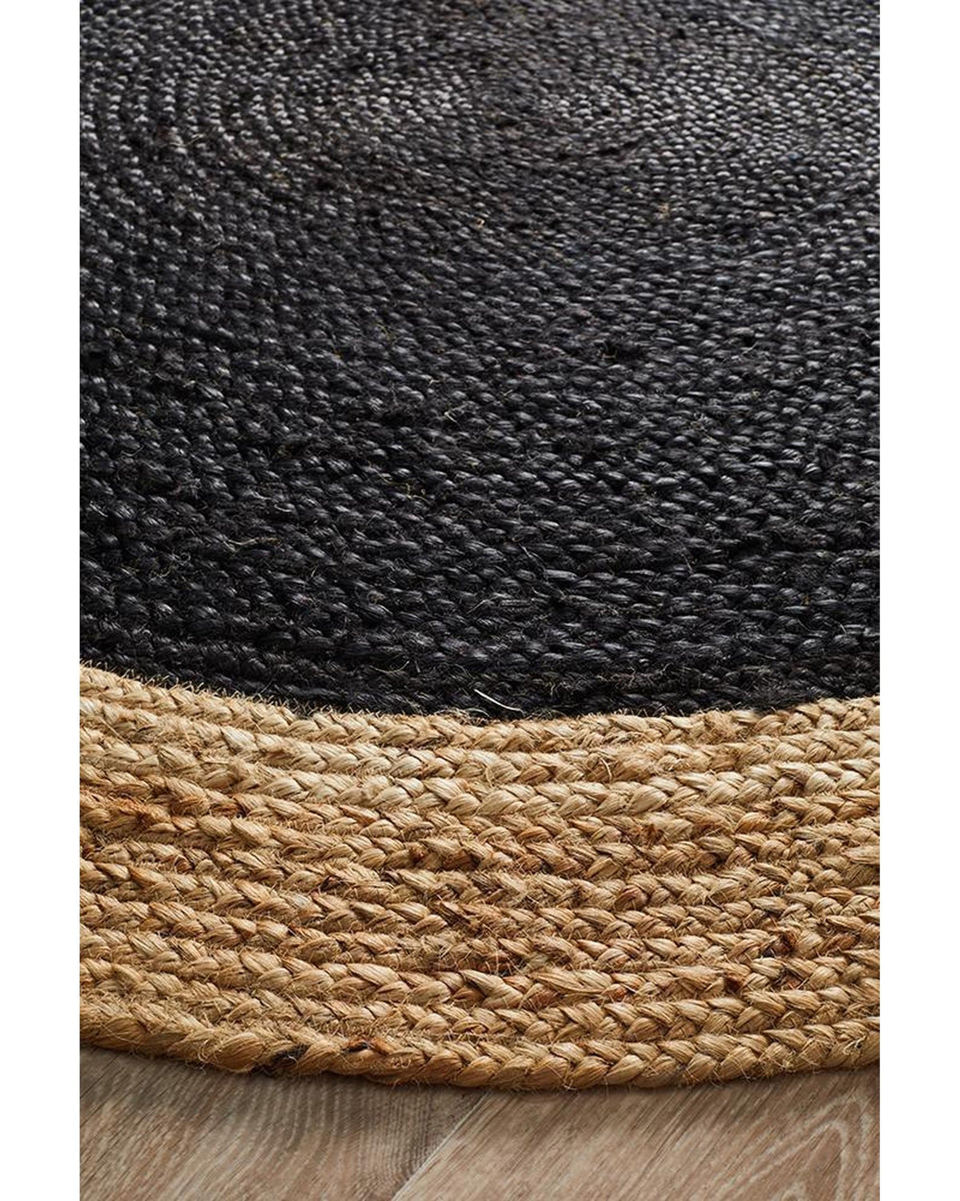 Atrium Polo Round Black