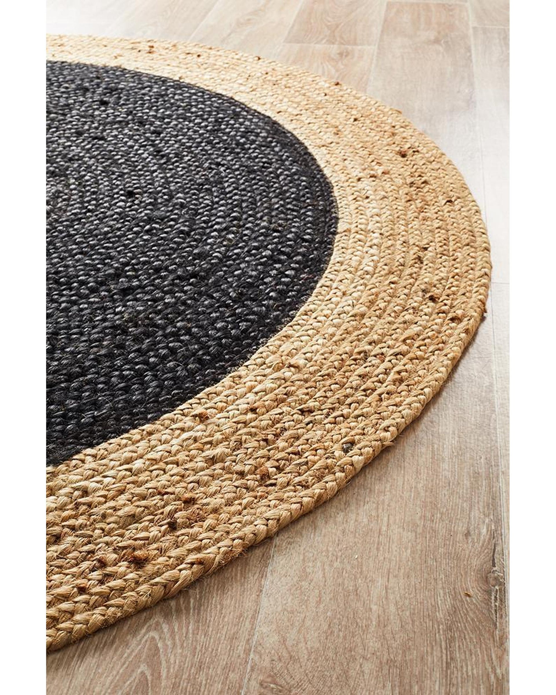 Atrium Polo Round Black