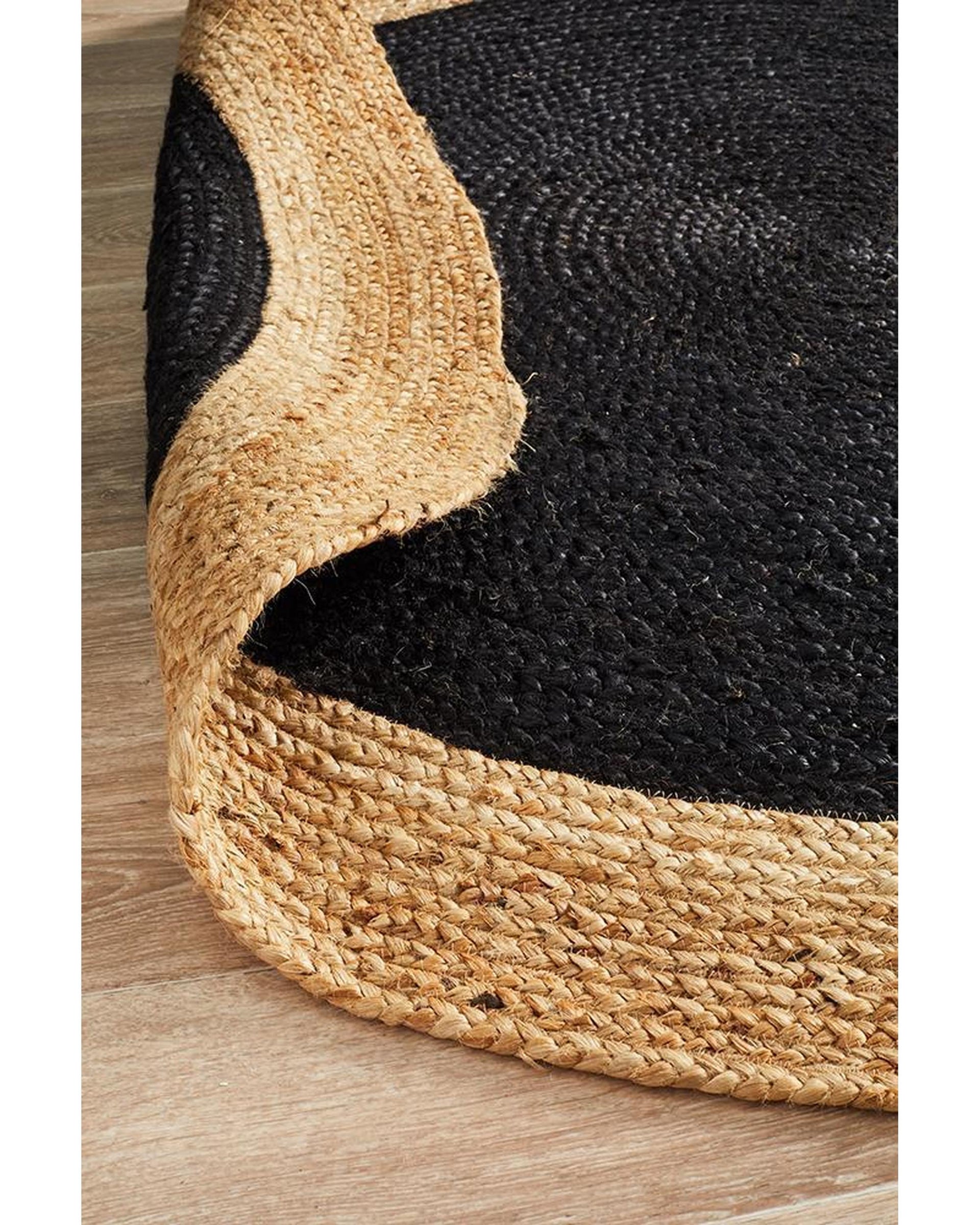 Atrium Polo Round Black